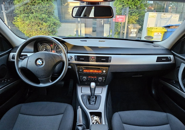 BMW Seria 3 cena 13900 przebieg: 238000, rok produkcji 2007 z Legnica małe 211